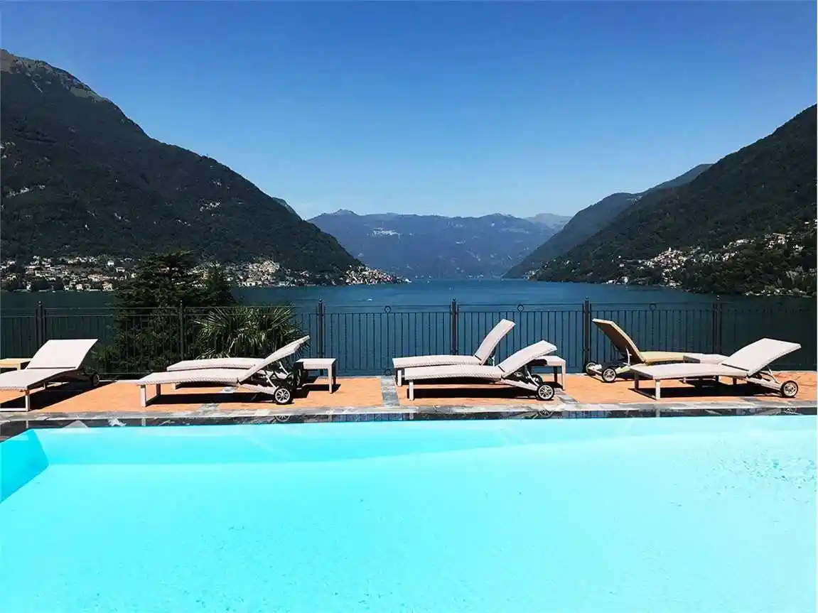 Appartamento in affitto a Faggeto Lario