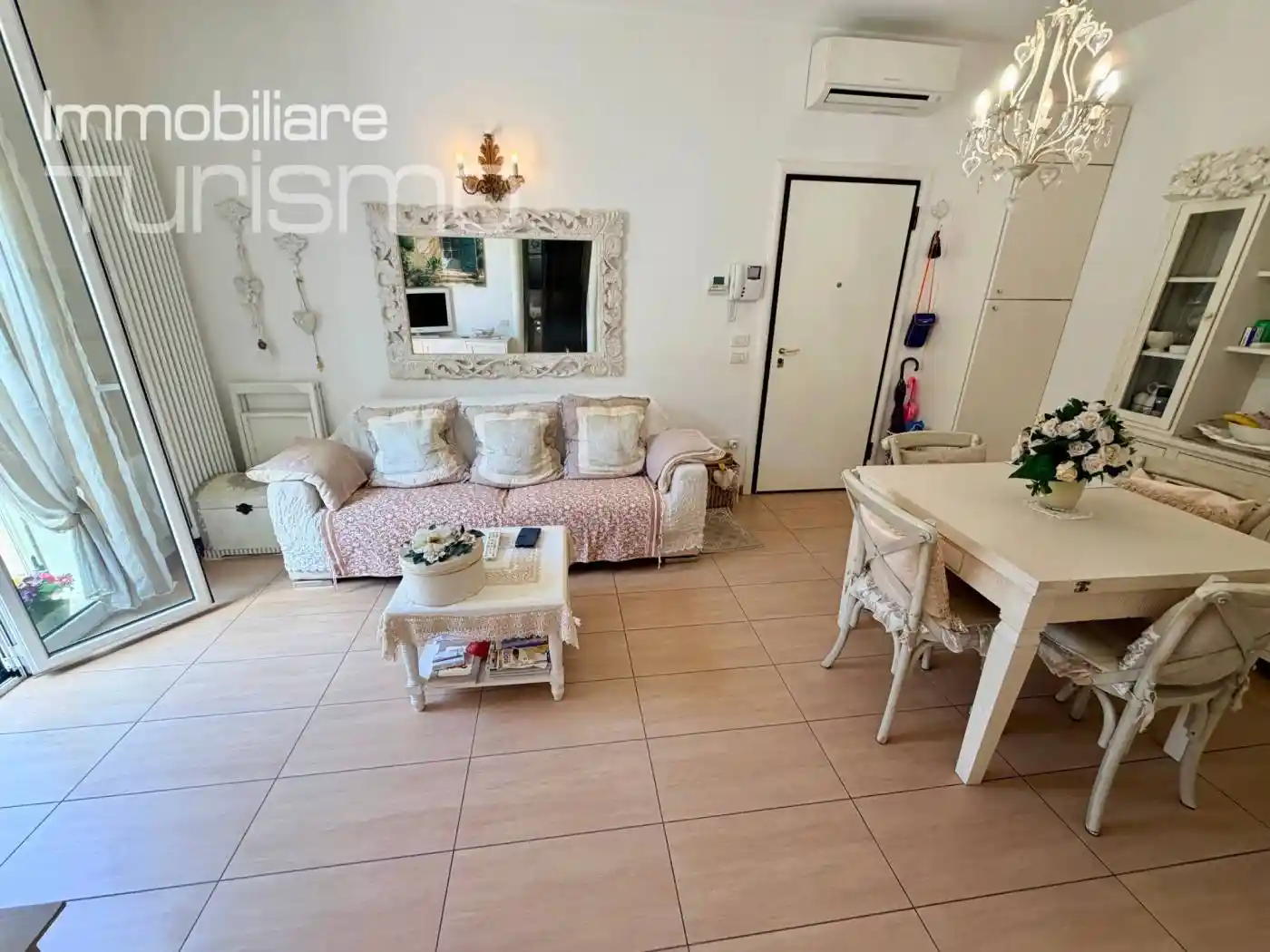 Appartamento in vendita a Riccione