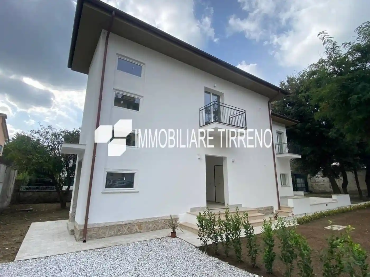 Appartamento in vendita a Massa