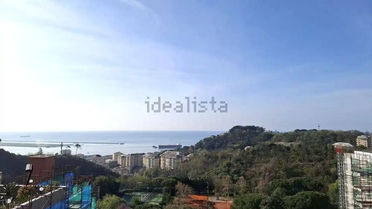 Appartamento in vendita a Genova