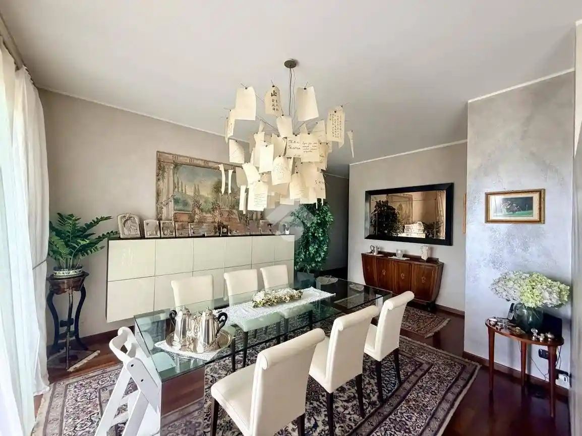 Appartamento in vendita a Monza