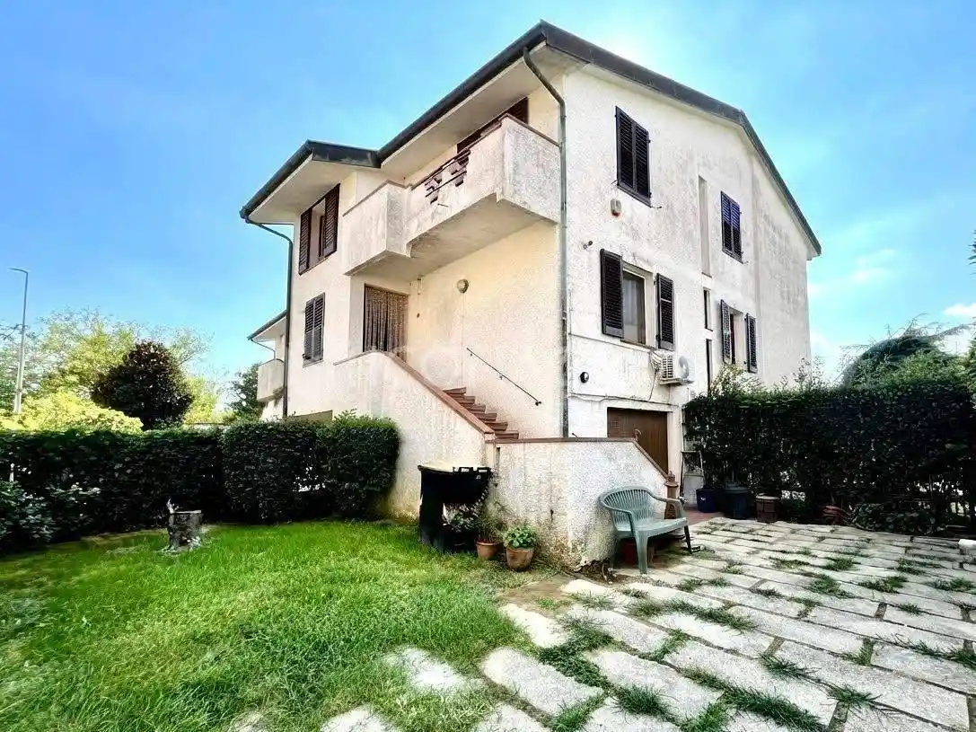 Appartamento in vendita a Pontedera