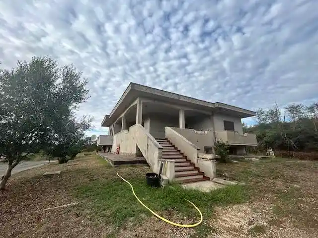 Casa indipendente in vendita a Aprilia