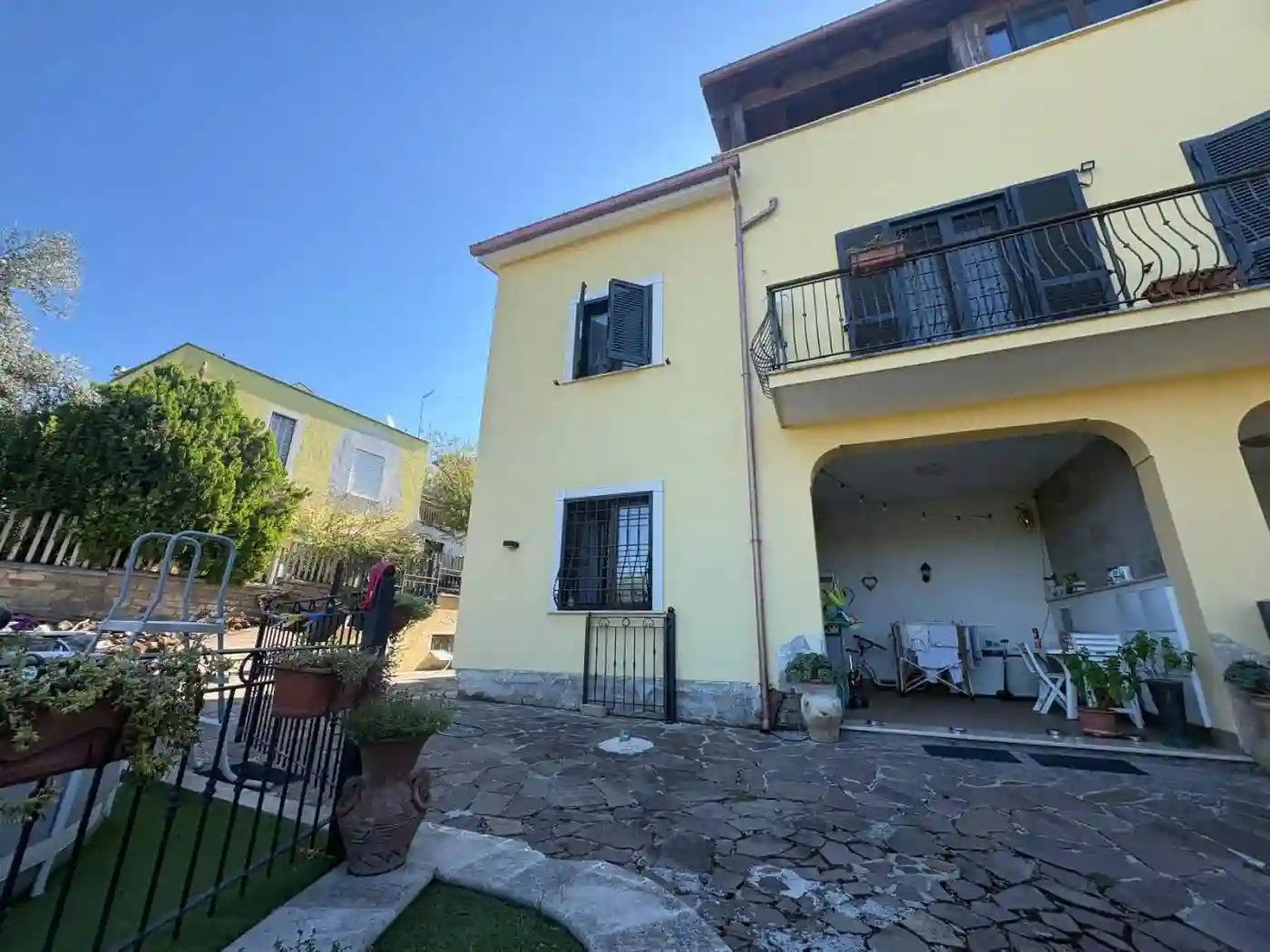 Villa - foto 2