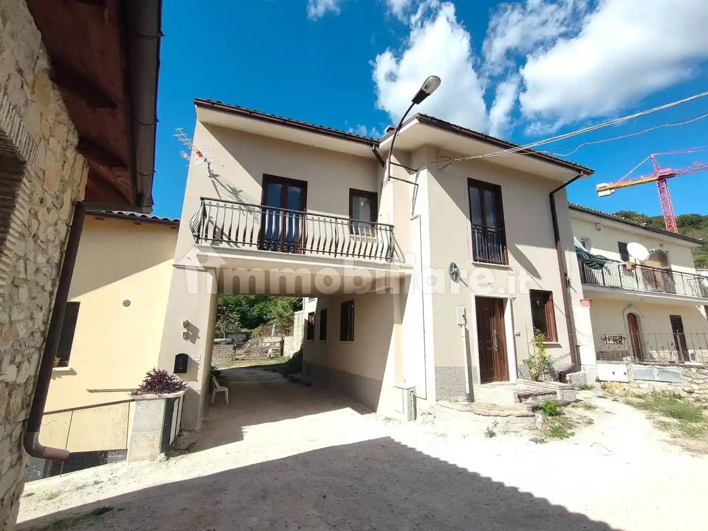 Casa indipendente in vendita a L'Aquila