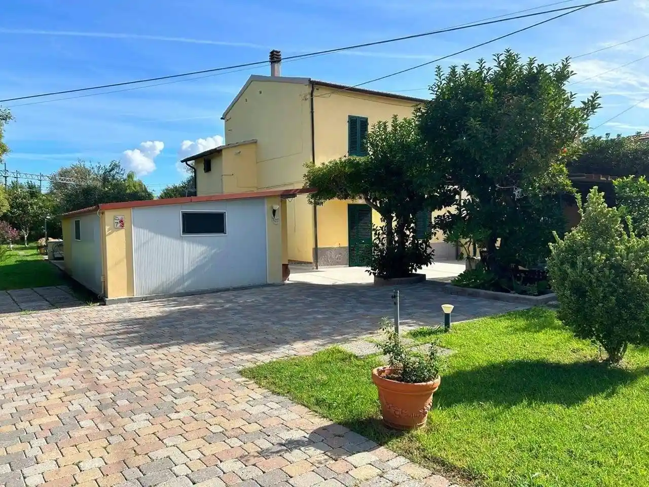 Casa indipendente in vendita a Pisa