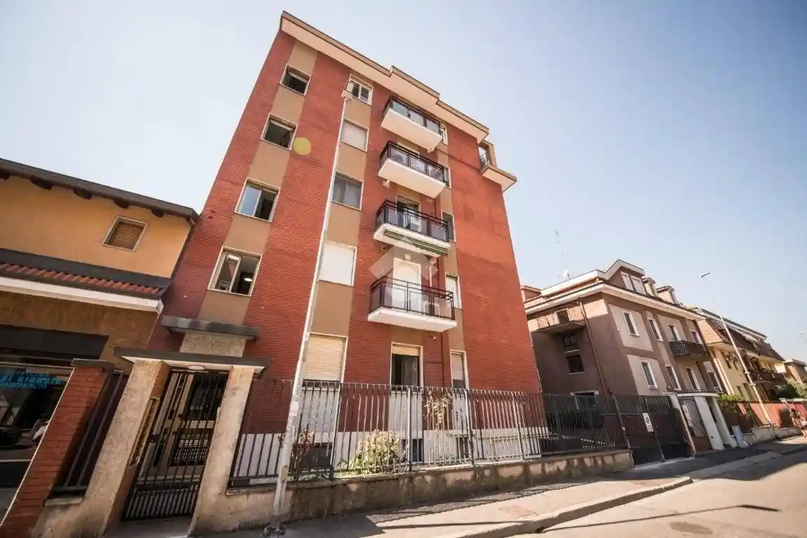 Appartamento in vendita a Cesano Boscone
