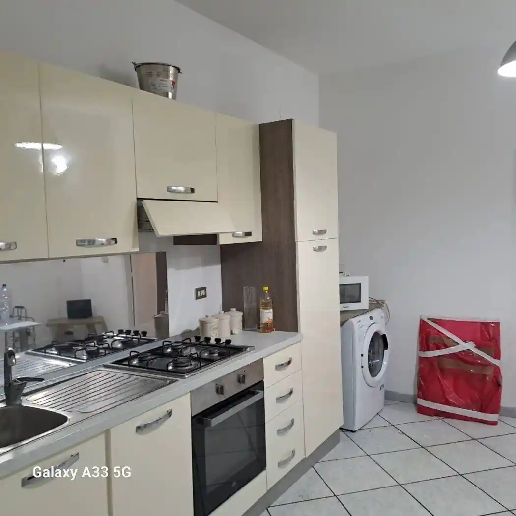 Appartamento in affitto a Napoli