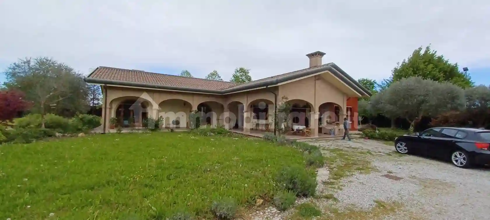 Villa - foto 2