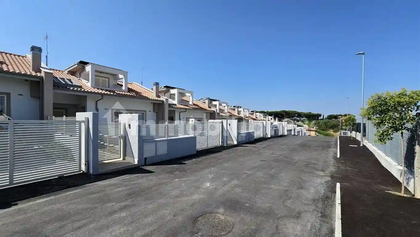 Villetta a schiera - foto 2