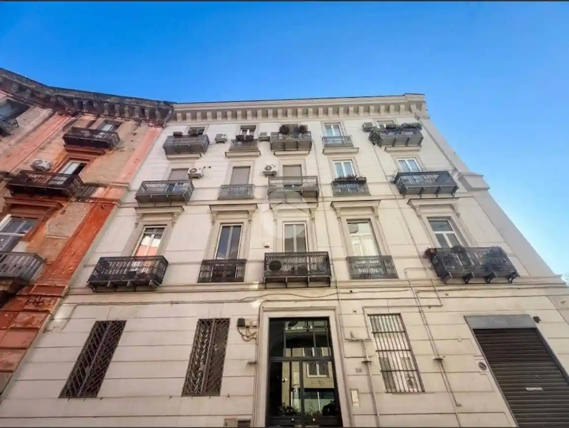 Appartamento in vendita a Napoli