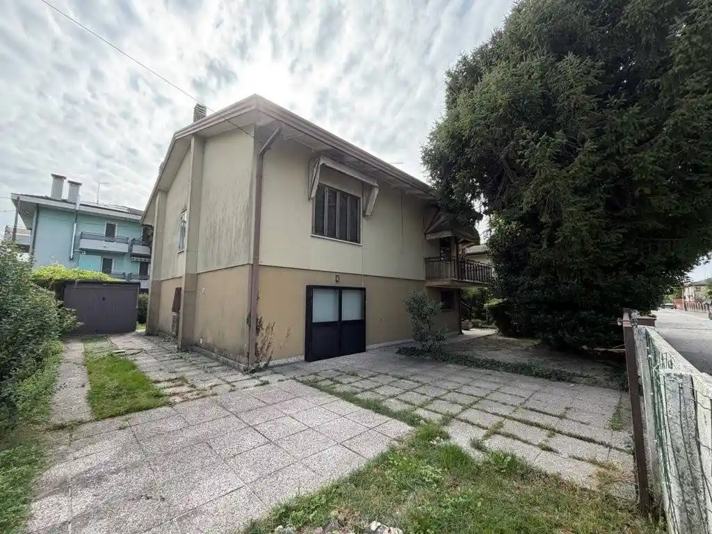 Villa in vendita a Mira