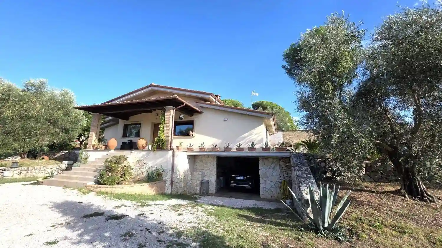 Villa - foto 2