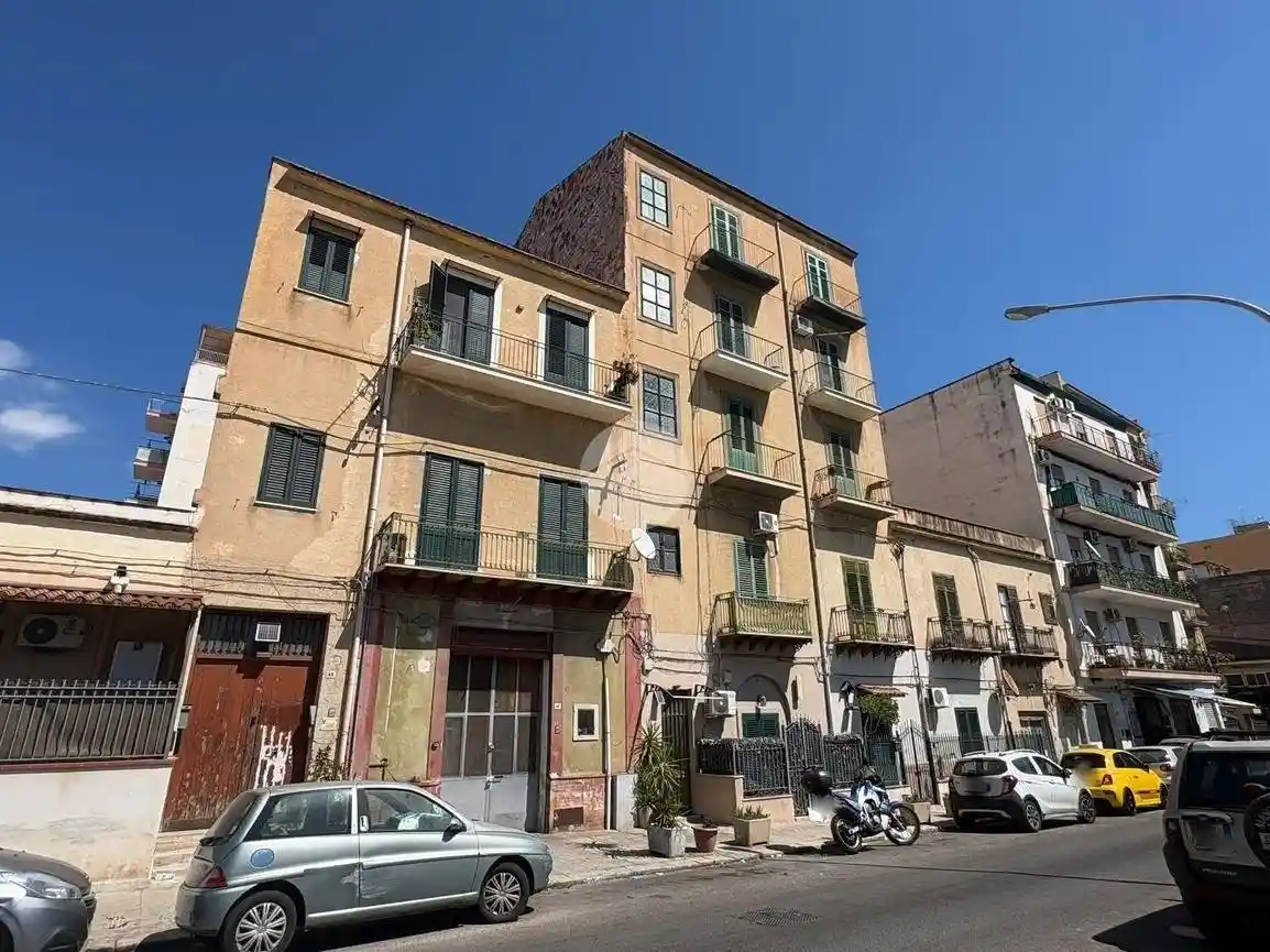 Appartamento in vendita a Palermo