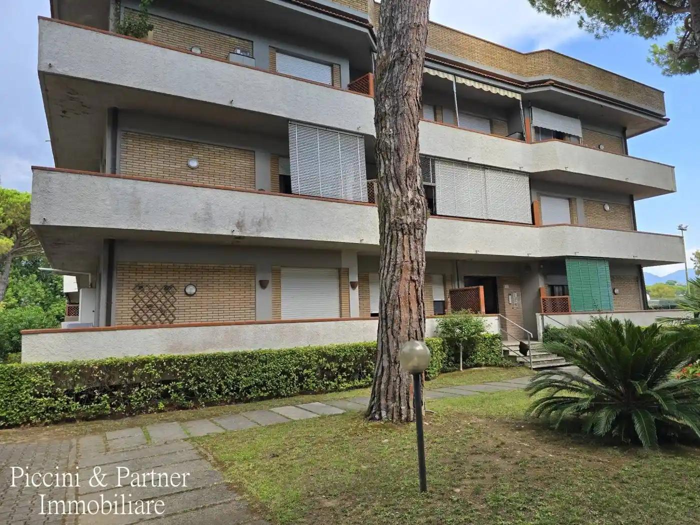 Appartamento in vendita a Massa