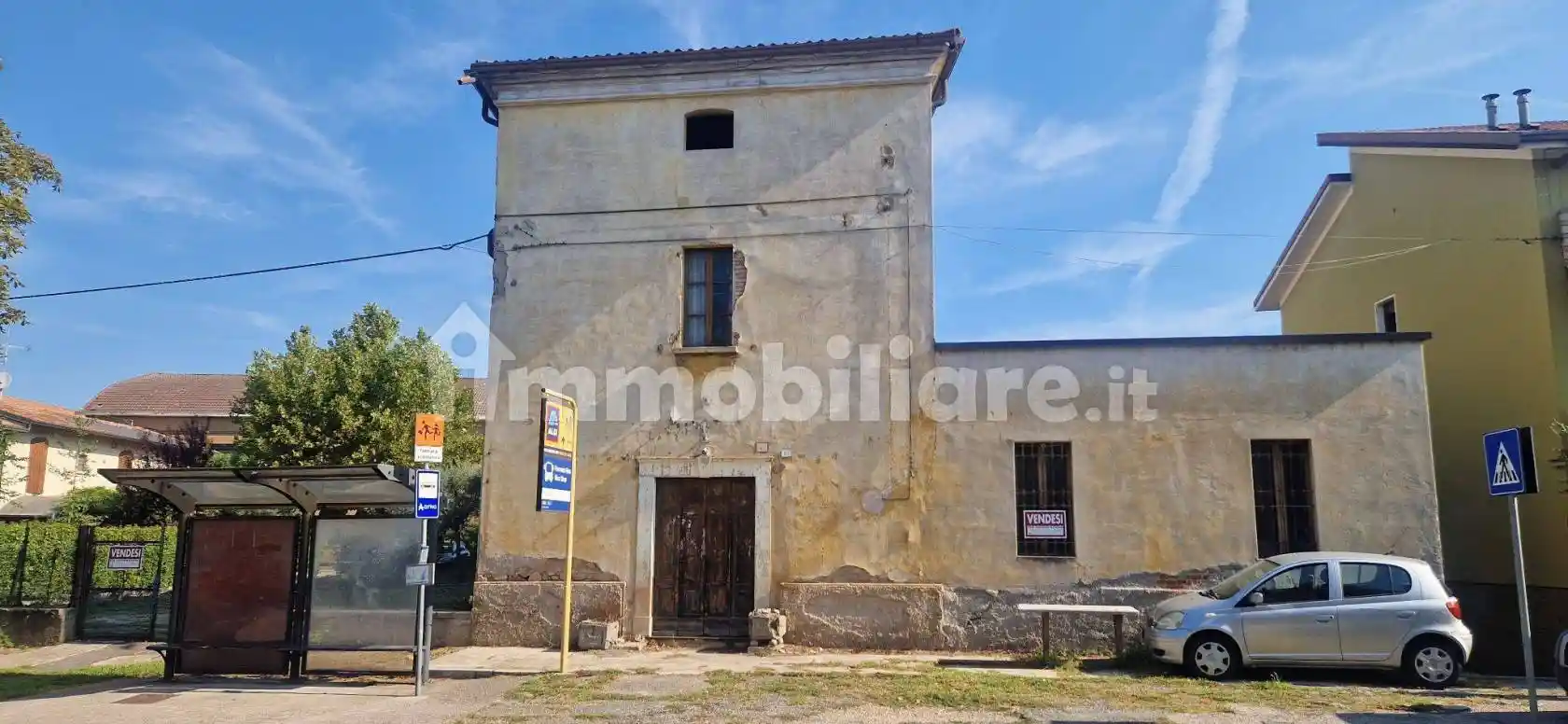 Palazzo - Edificio in vendita a Lonato del Garda