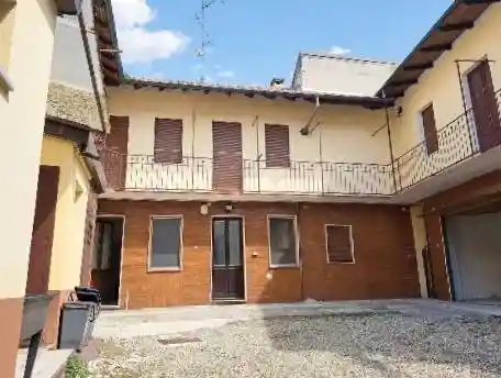 Villa in affitto a Vercelli