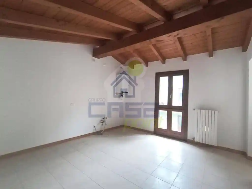 Appartamento in vendita a Piadena Drizzona