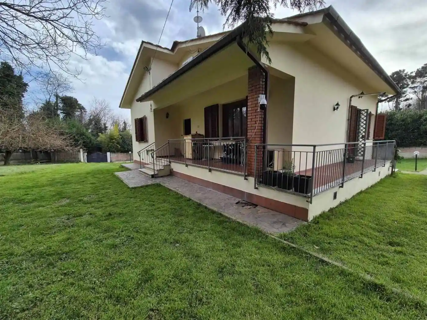 Villa in vendita a Marliana
