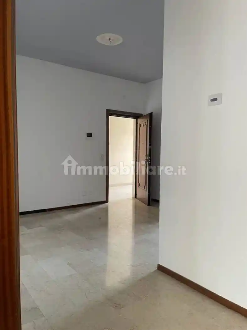 Appartamento in vendita a Piacenza