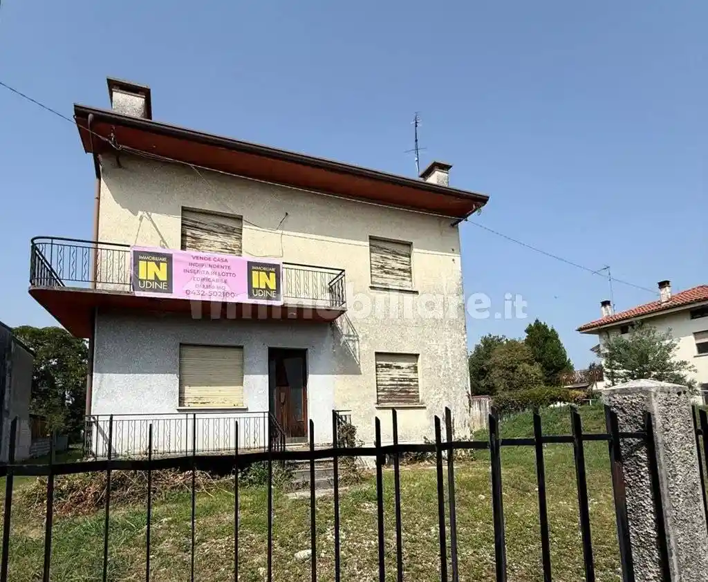 Casa indipendente in vendita a Tavagnacco