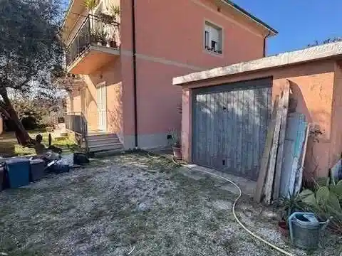Villa in vendita a Pisa