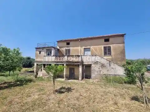Rustico - Casale in vendita a Vallo della Lucania
