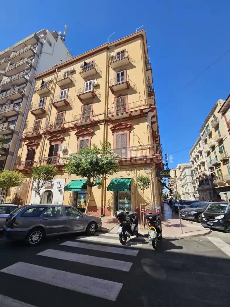 Appartamento in vendita a Taranto