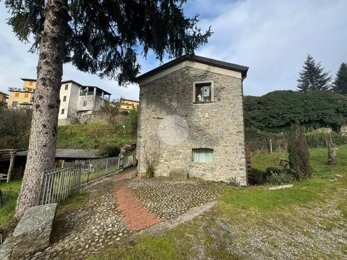 Casa indipendente in vendita a Sesta Godano