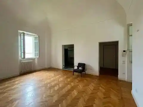 Appartamento in vendita a Prato
