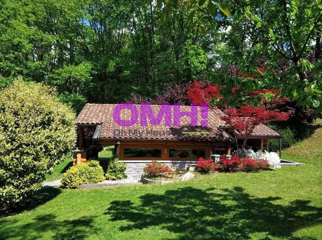 Rustico - Casale in vendita a Buguggiate