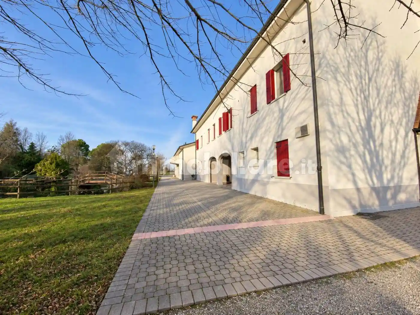 Rustico - Casale in vendita a Treviso