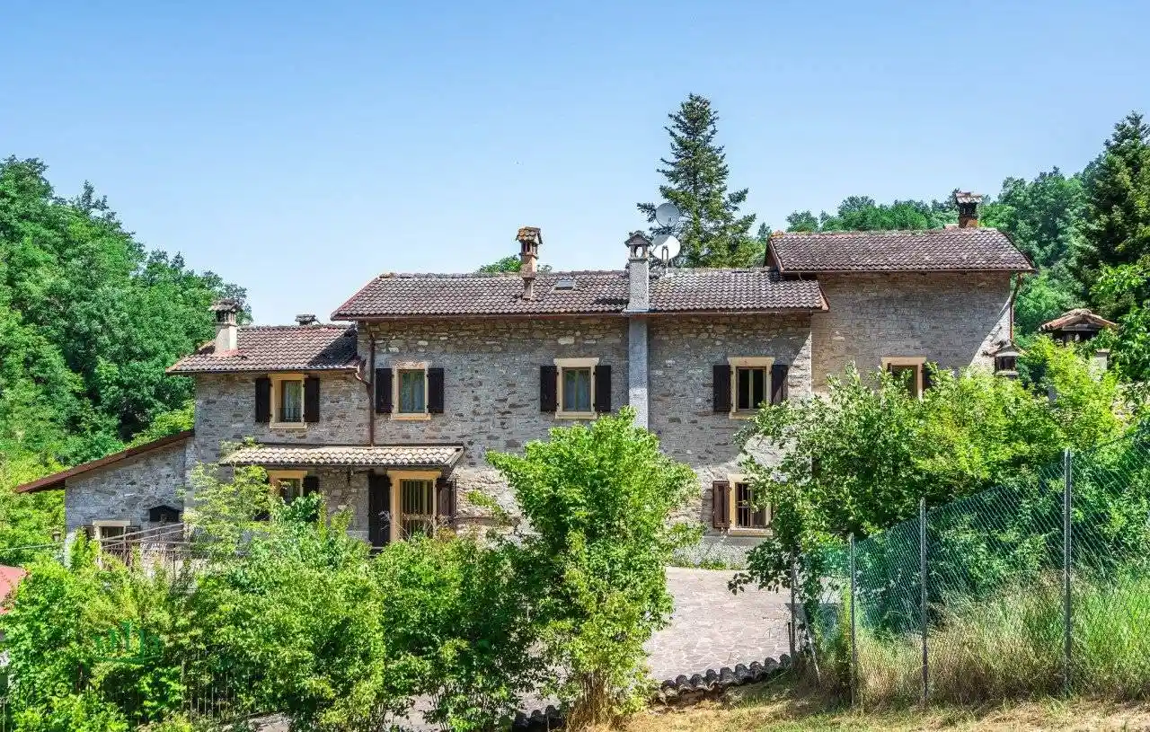 Villa in vendita a Pianoro