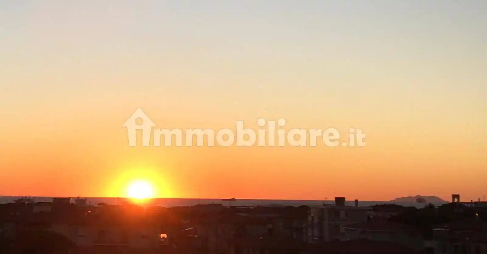 Appartamento in vendita a Livorno