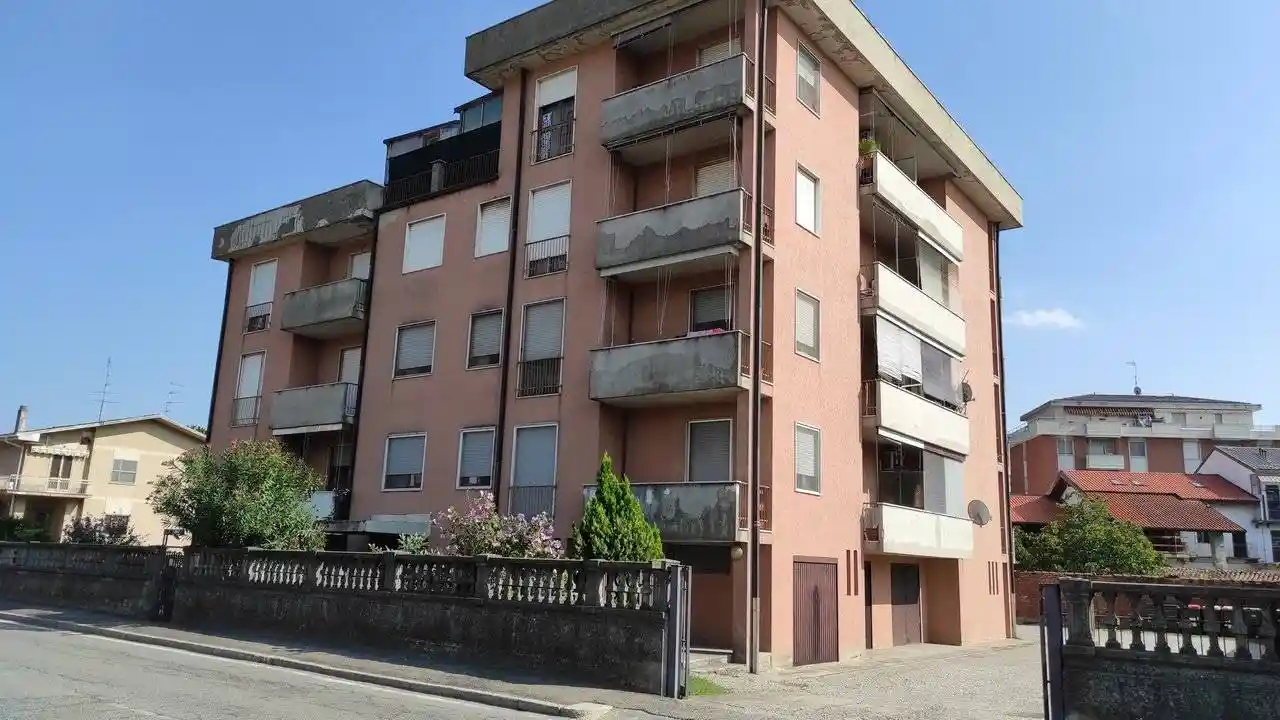 Appartamento in vendita a Novara