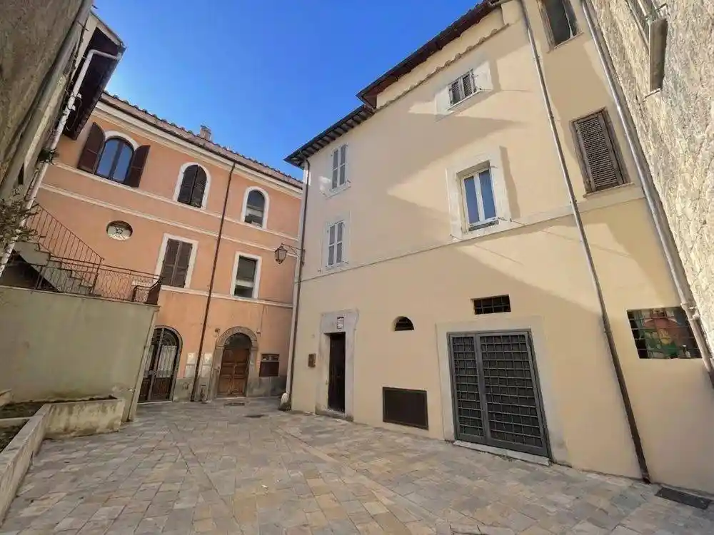 Appartamento in vendita a Terni