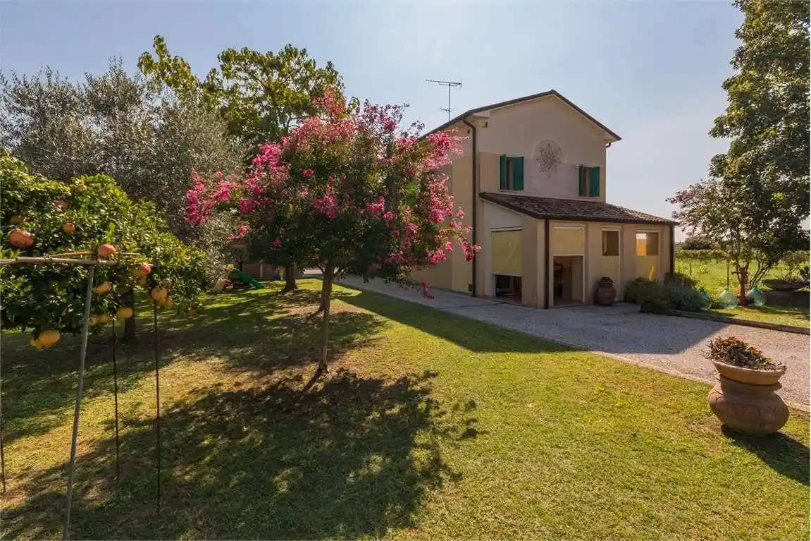 Villa in vendita a San Vendemiano