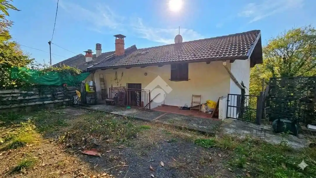 Casa indipendente in vendita a San Pietro Val Lemina