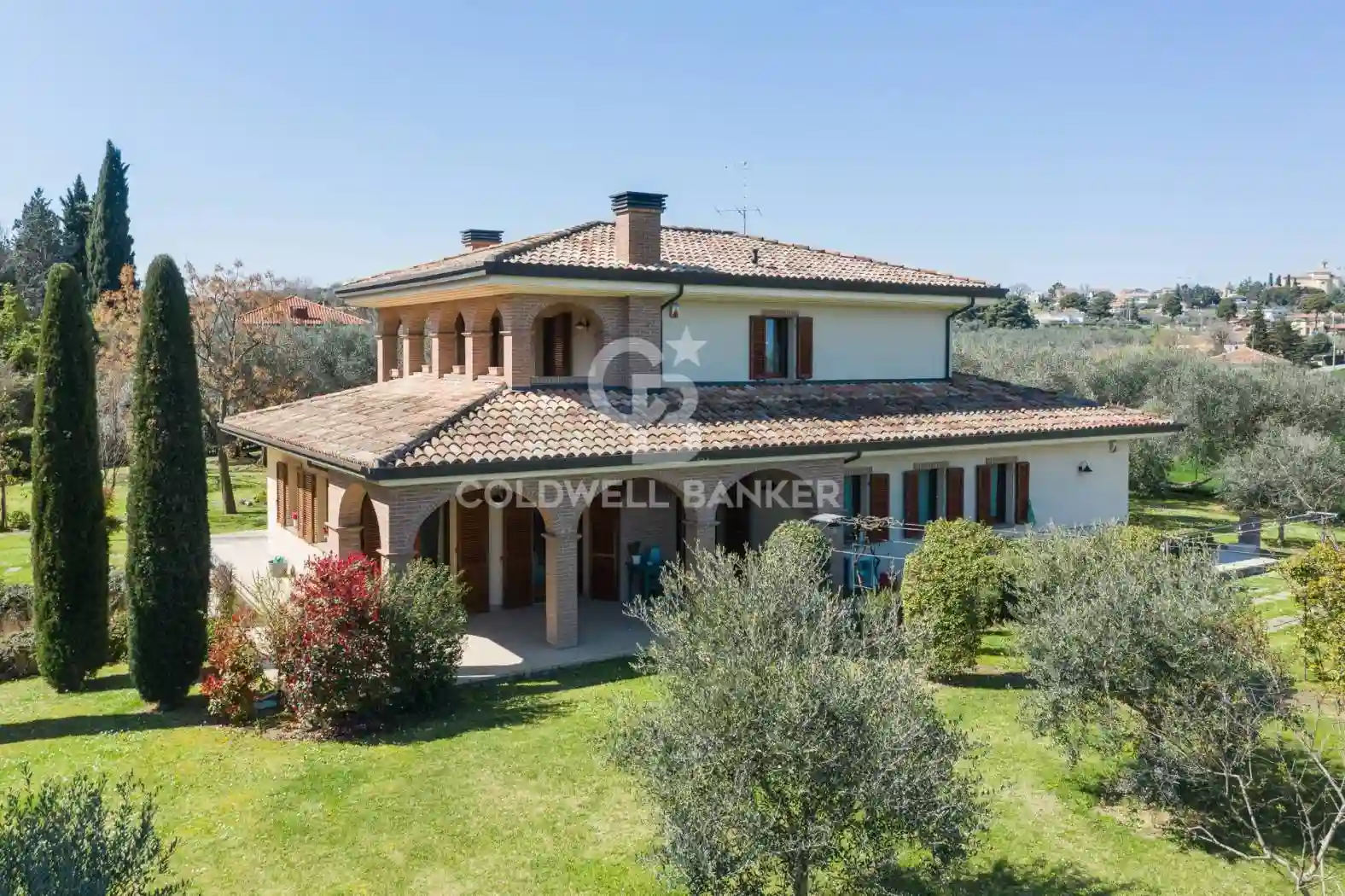 Villa - foto 2