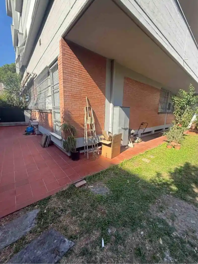 Appartamento in vendita a Massa