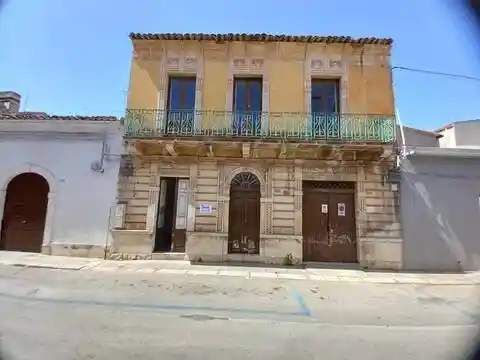 Villa in vendita a Vittoria