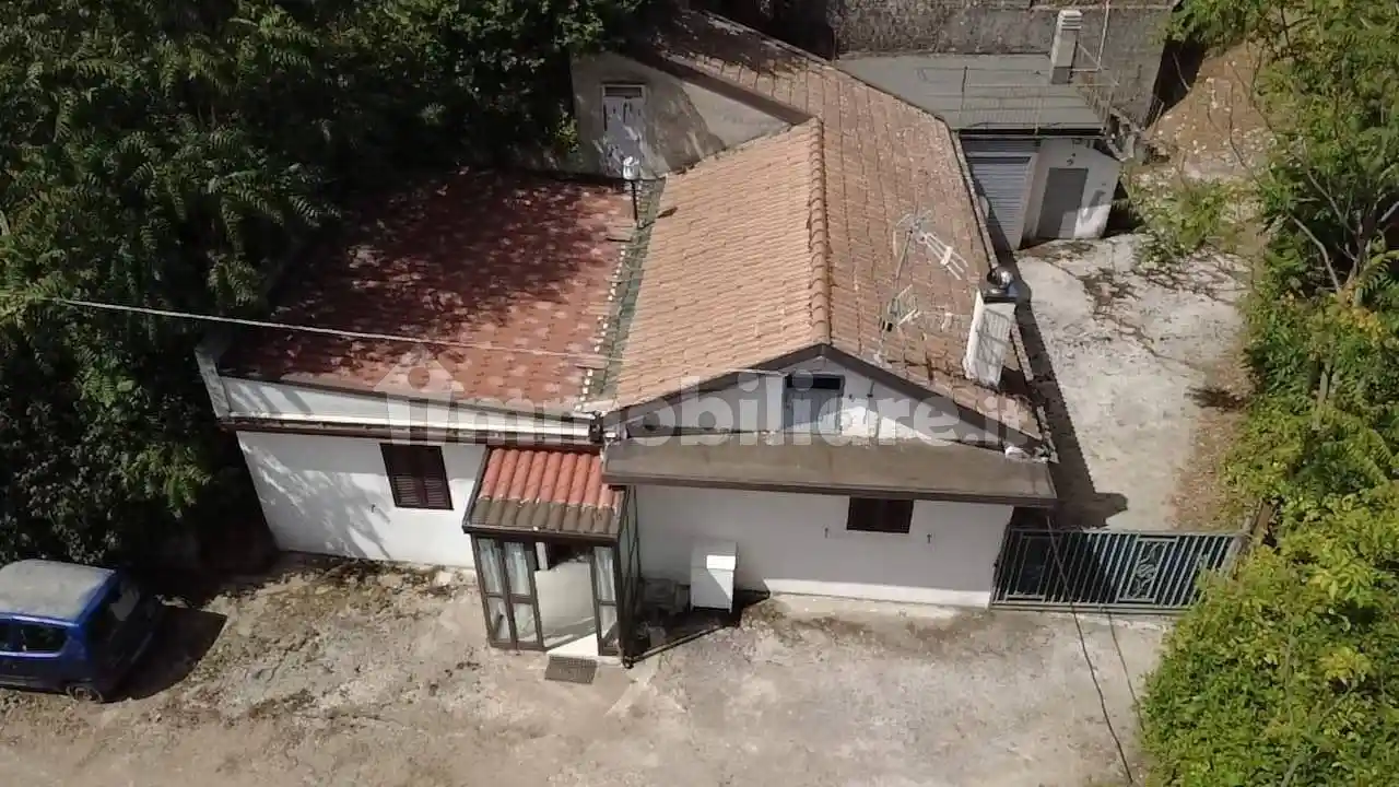 Casa indipendente in vendita a Pignola
