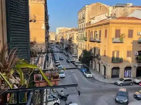 Appartamento in vendita a Palermo