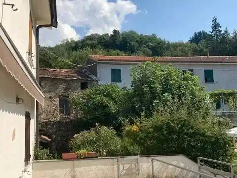 Appartamento in vendita a Sesta Godano