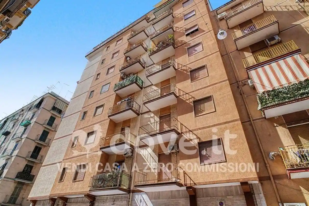 Appartamento in vendita a Taranto