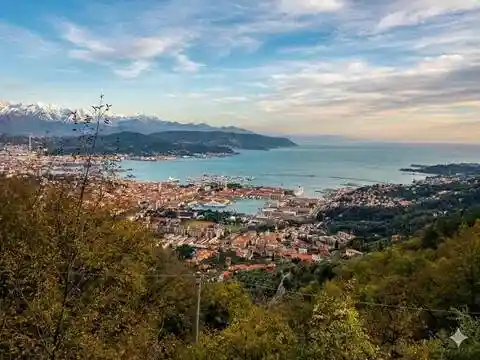 Villa in vendita a La Spezia
