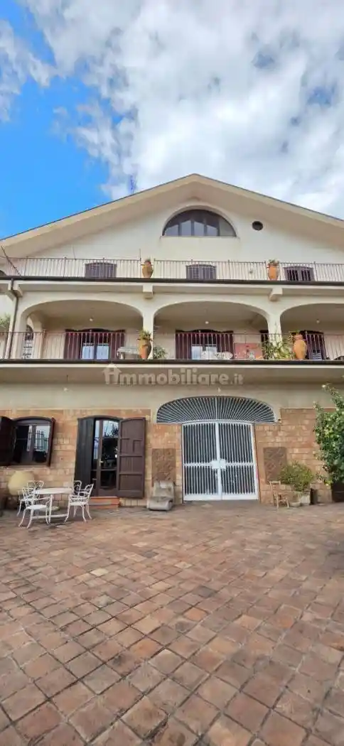 Villa in vendita a Belpasso