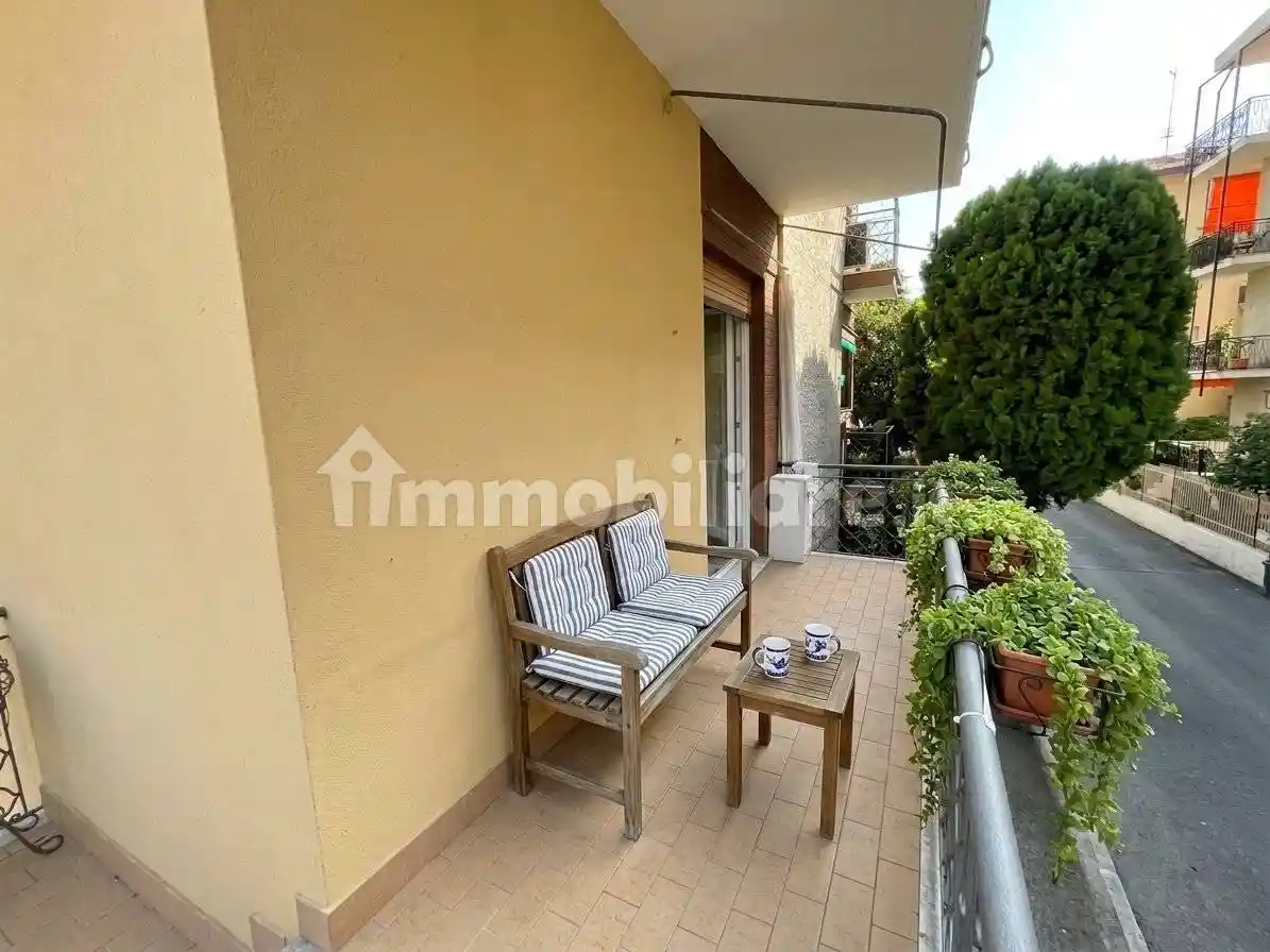 Appartamento in vendita a Alassio