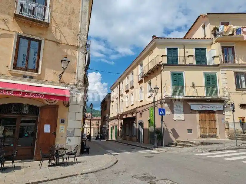 Appartamento in vendita a Vallo della Lucania