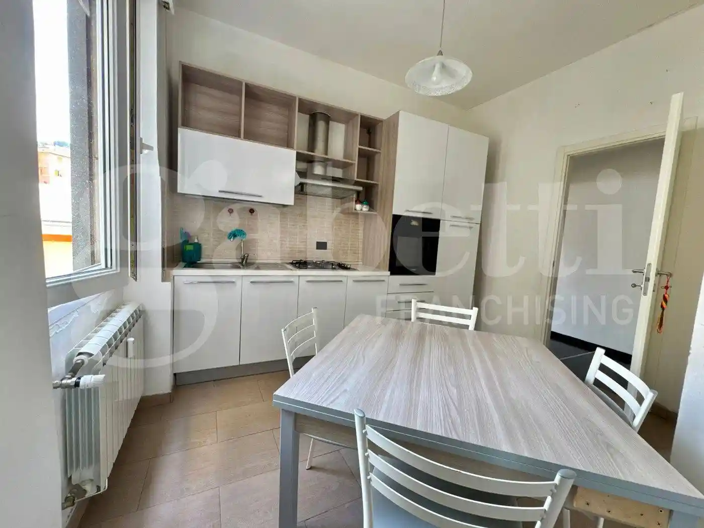 Appartamento in vendita a Genova